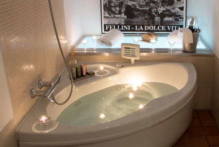 bath Relais Arco della Pace